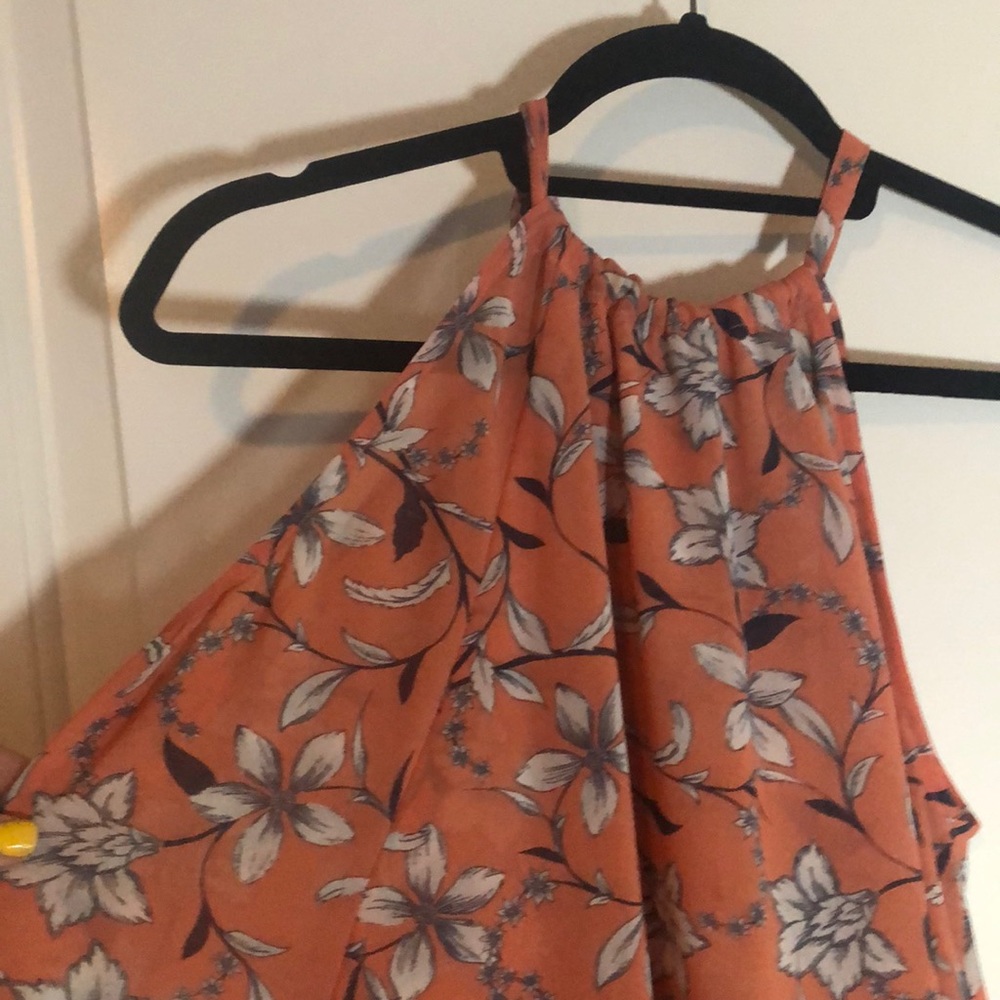 Floral Tank - Picture 2 of 2